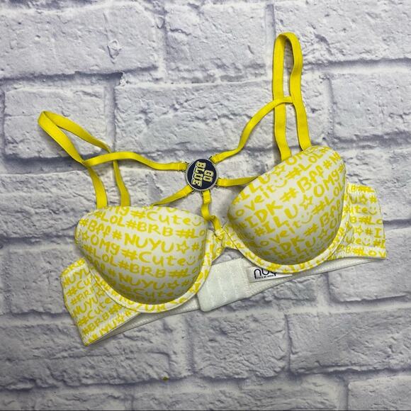 NEW NUYU University of Michigan Demi Nukini with Magnet - Picture 2 of 7